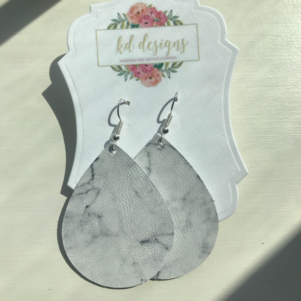 Marble patterned leather earrings